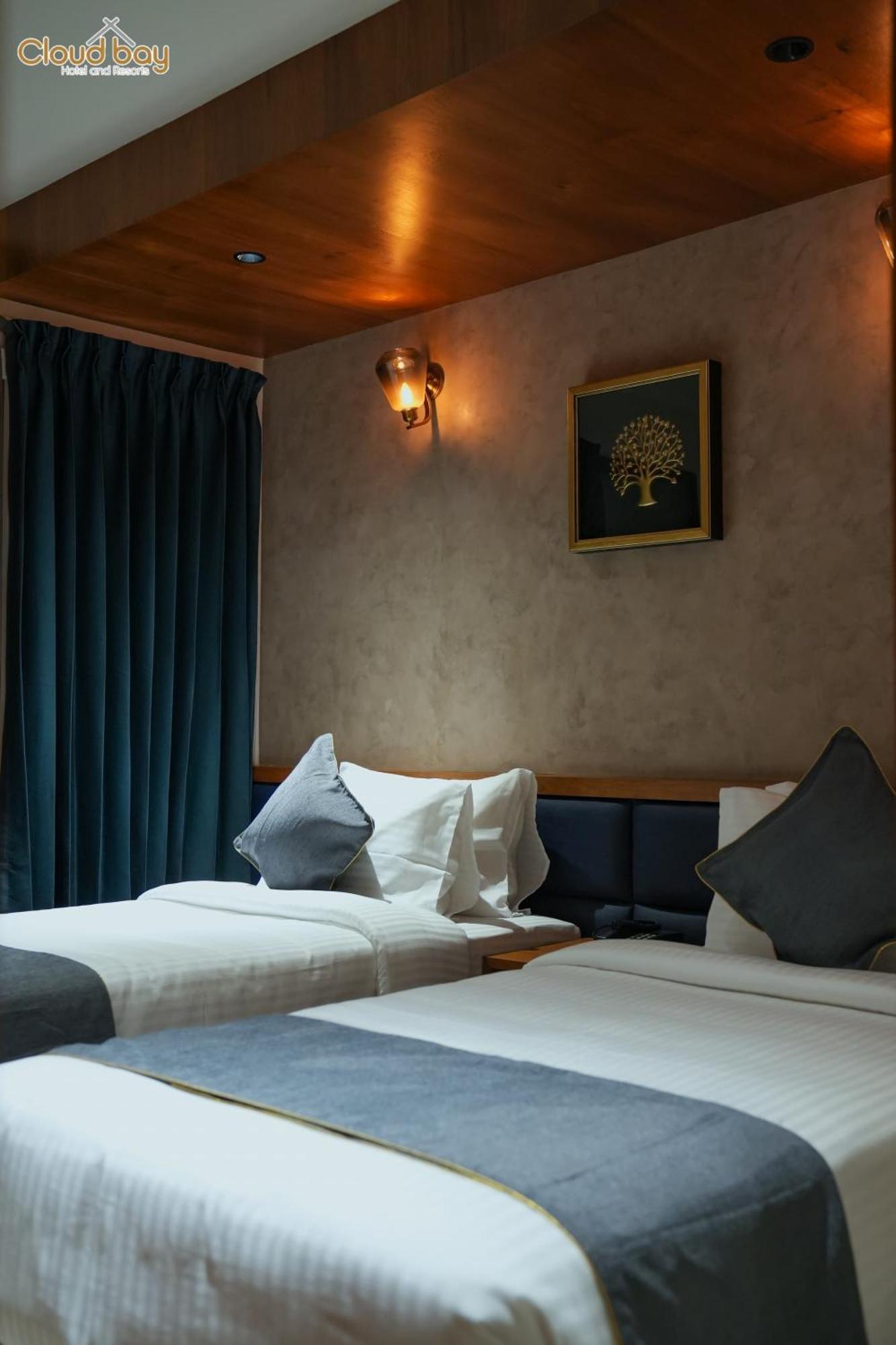 Hotel Cloud Bay Manjeri Ngoại thất bức ảnh